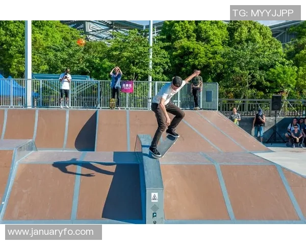 张静：在极限运动中追寻自由与自我的深度对话之旅